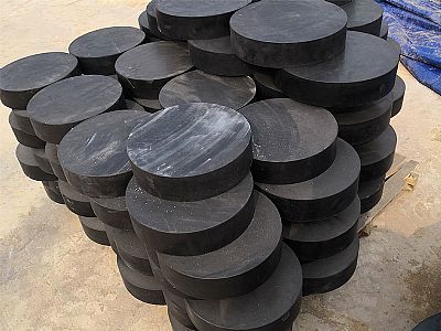 运城板式橡胶支座由若干层橡胶片与薄钢板经加压硫化